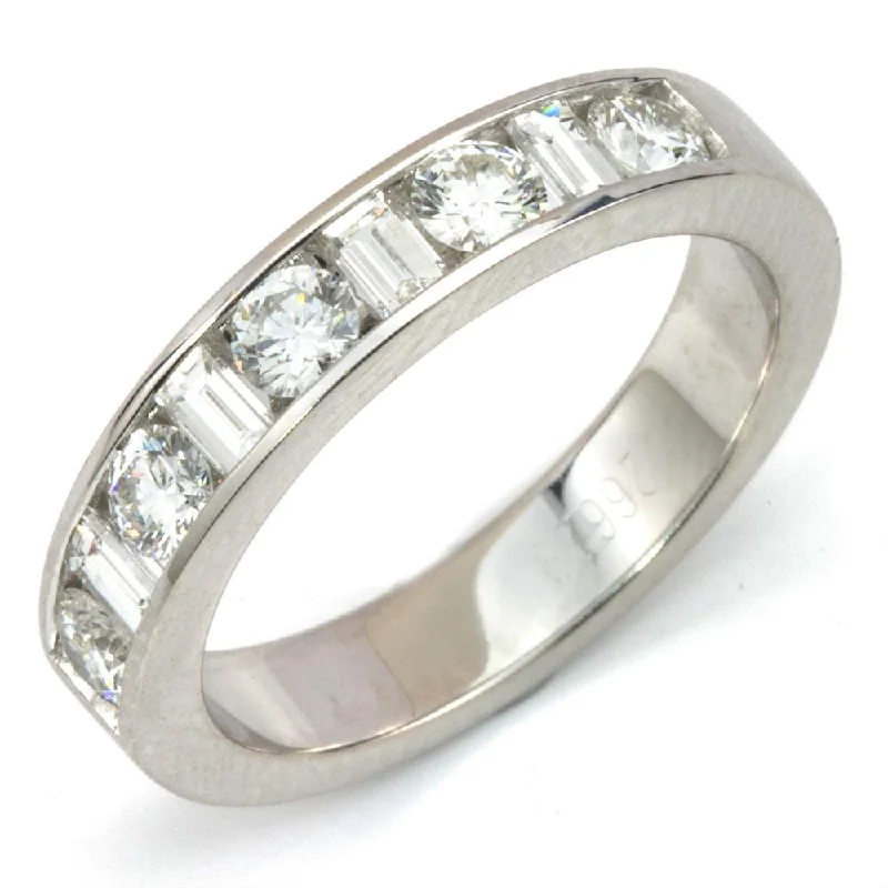 Solitaire Diamond Rings-Round & Baguette Diamond Alternating Channel Set 18K Wedding Band Ring