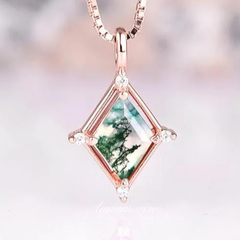 Minimalist Necklaces-Unique Kite Green Moss Agate Necklace- 14K Rose Gold Vermeil