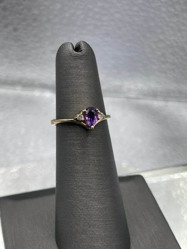 Pink Sapphire Rings-Ladies 14 Karat Yellow Gold Pear Shape Amethyst & Diamond Ring