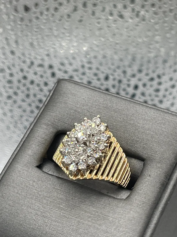 Geometric Engagement Rings-Ladies Vintage 14 Karat Yellow Gold Diamond Marquise Cluster Ring