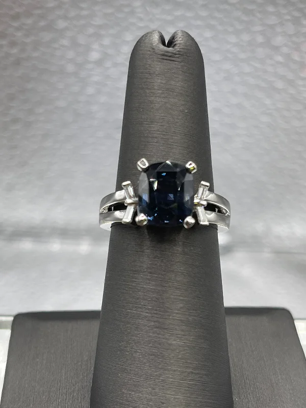 Art Deco Rings-Ladies 18 Karat White Gold Blue Sapphire and Diamond Ring