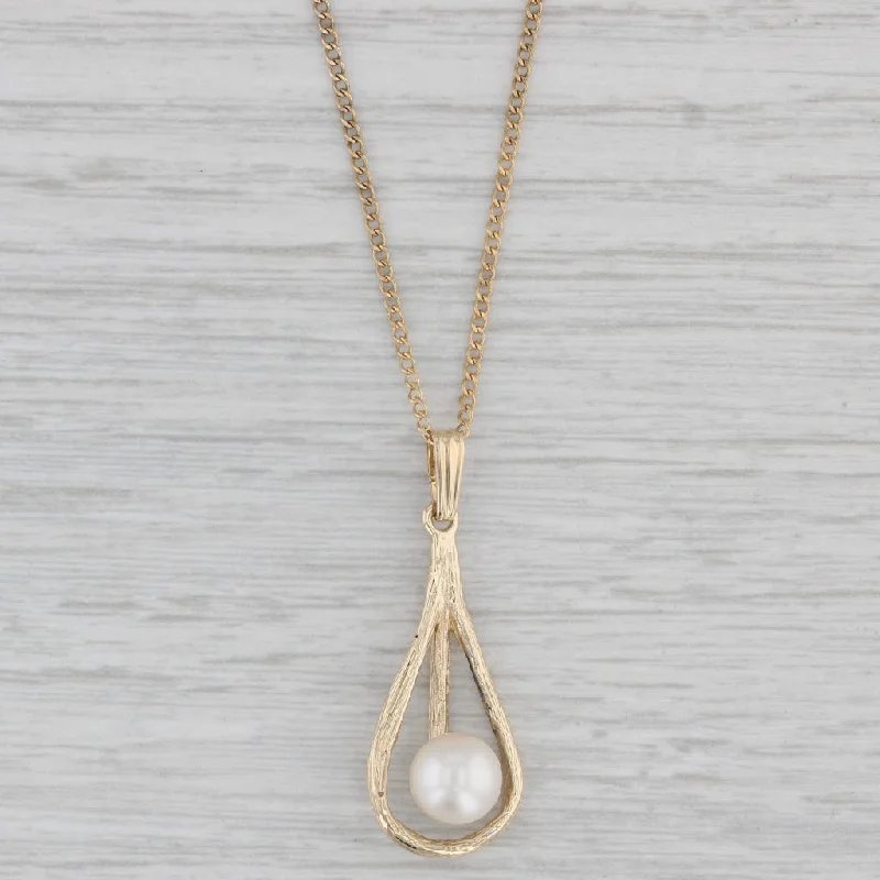 Statement Gemstone Necklaces-Cultured Pearl Teardrop Pendant Necklace 14k Yellow Gold 17.75" Curb Chain