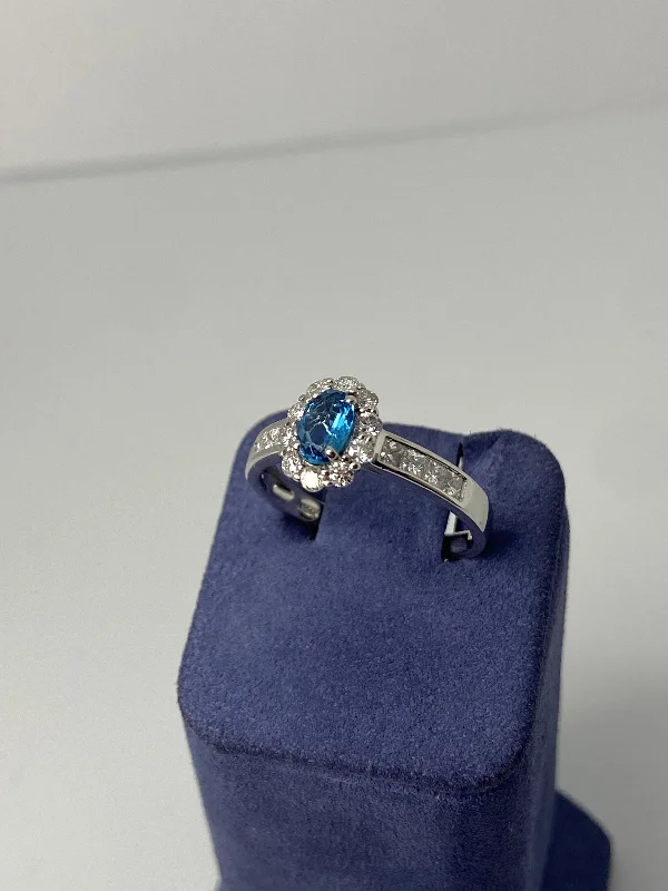 Engagement Ring with Halo-White Gold Oval-Shape Natural Aquamarine and Diamond Ring