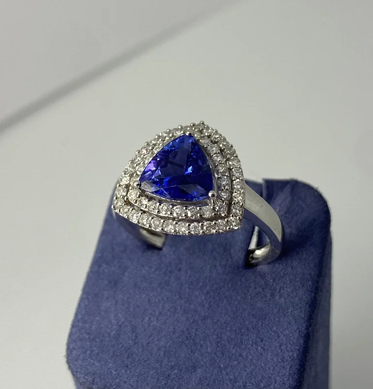 Vintage Diamond Rings-White Gold Trillion Cut Natural Tanzanite and Diamond Ring